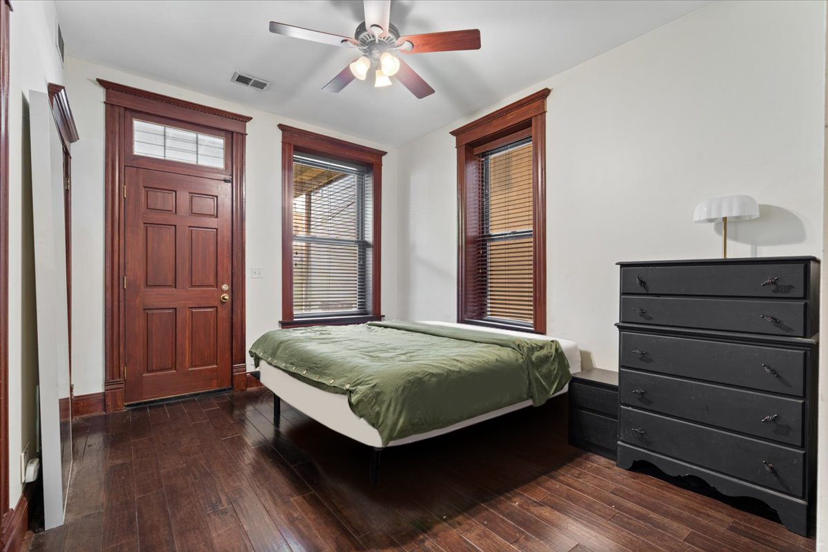 2044 West Haddon Avenue Chicago IL 60622