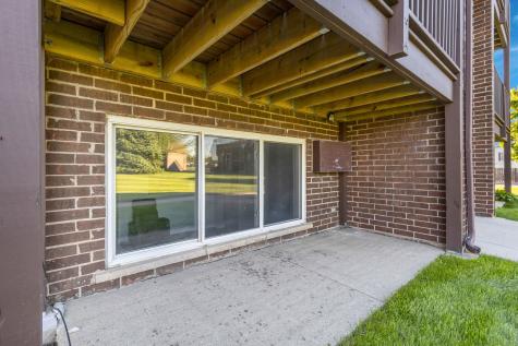 124 Boardwalk Street Elk Grove Village IL 60007