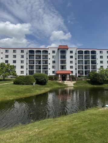 375 Plum Creek Drive Wheeling IL 60090