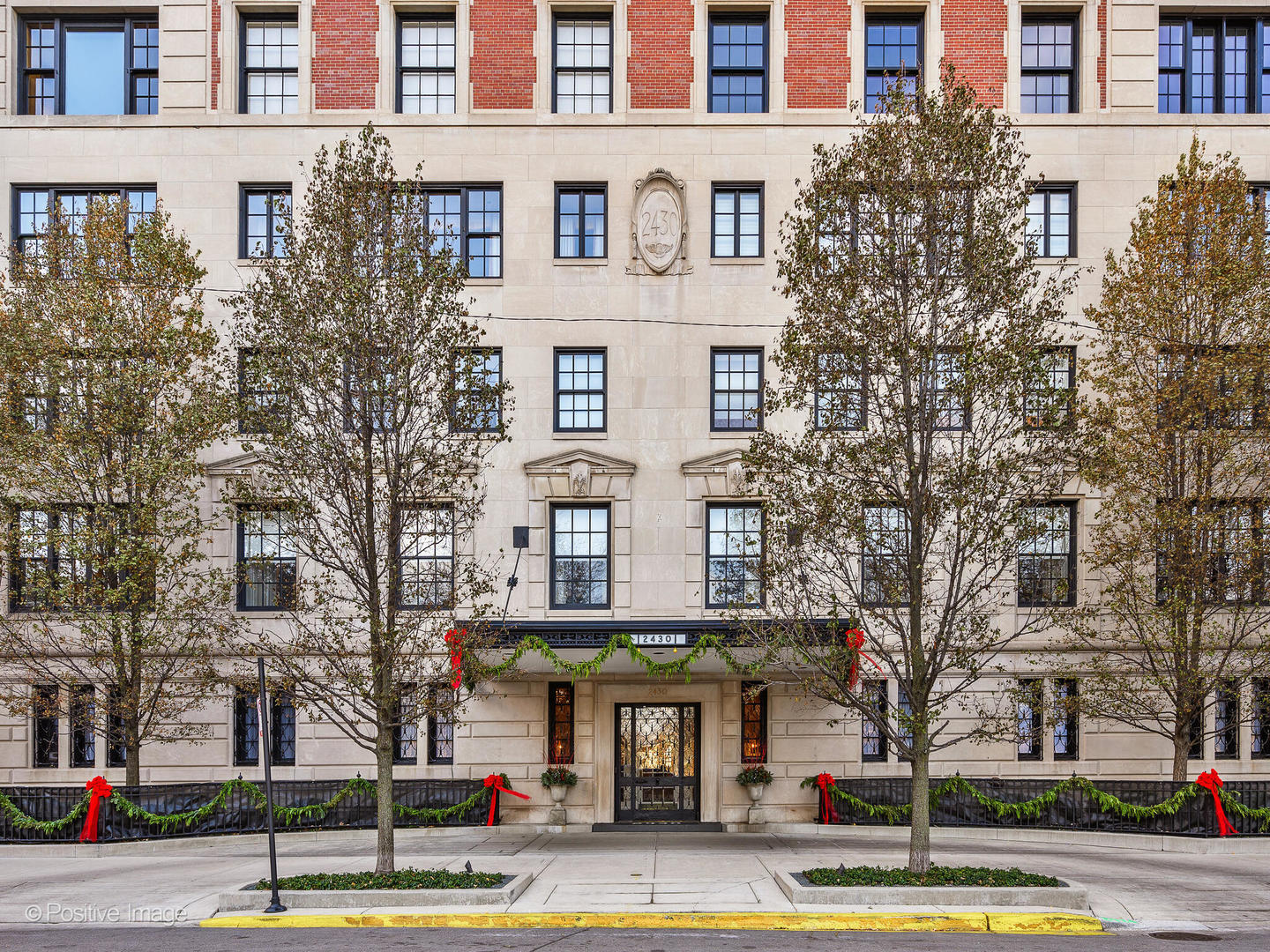 2430 North Lakeview Avenue Chicago IL 60614