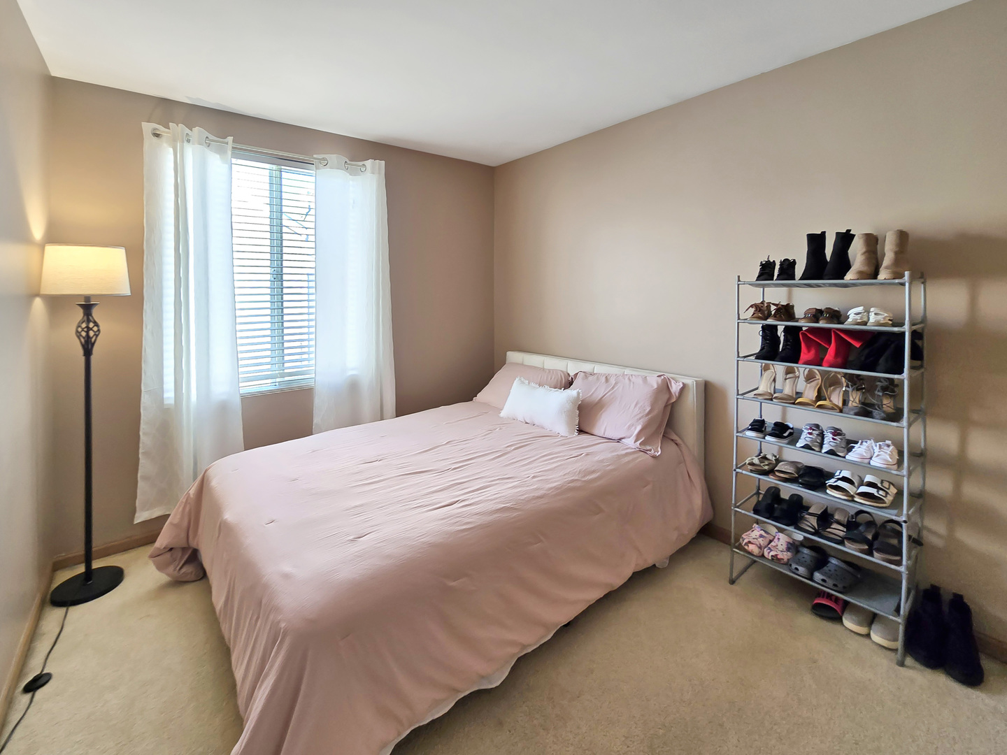 791 Serendipity Drive Aurora IL 60504