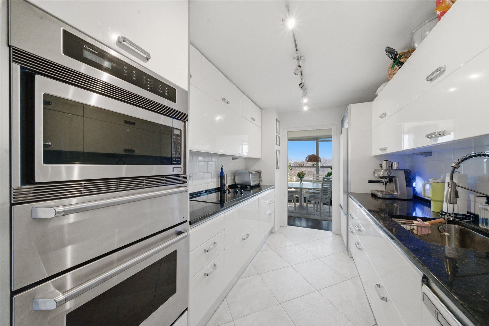 3550 North Lake Shore Drive Chicago IL 60657