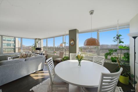 3550 North Lake Shore Drive Chicago IL 60657