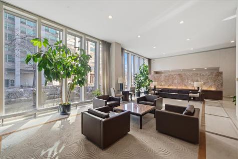 3550 North Lake Shore Drive Chicago IL 60657