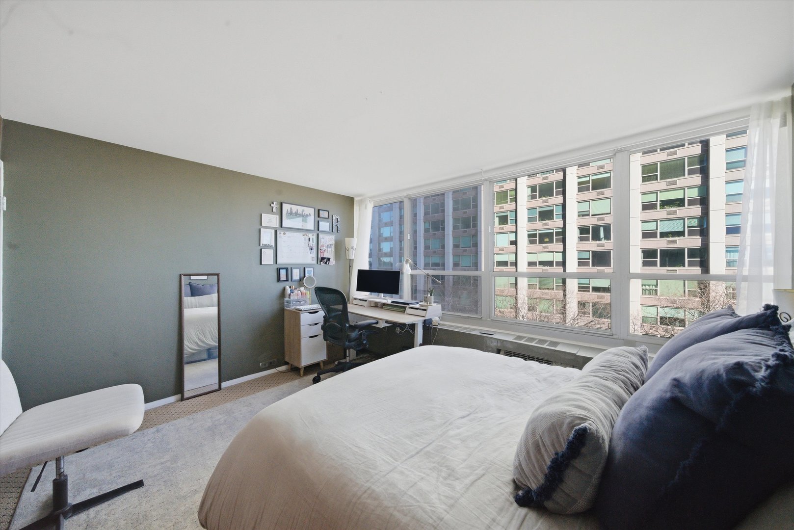 3550 North Lake Shore Drive Chicago IL 60657