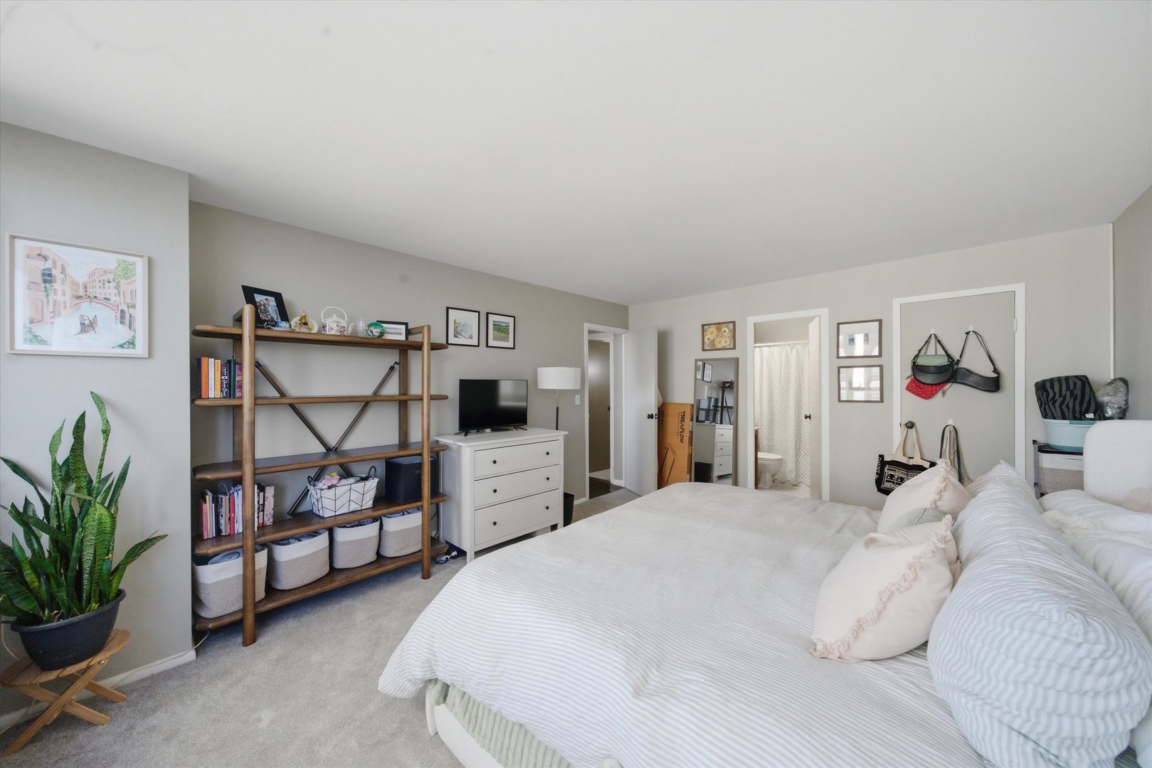 3550 North Lake Shore Drive Chicago IL 60657