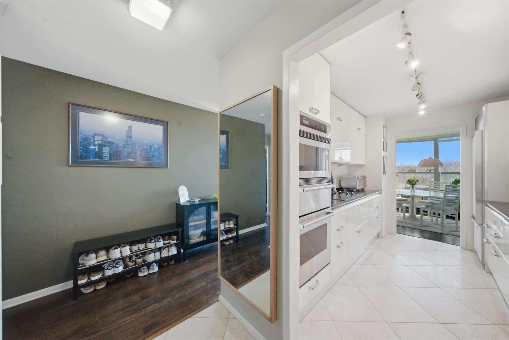 3550 North Lake Shore Drive Chicago IL 60657