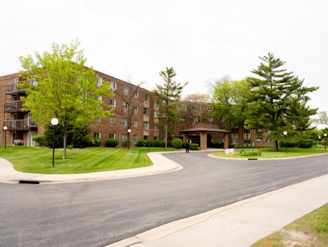 1500 Robin Circle Hoffman Estates IL 60169