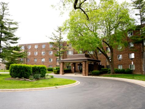 1500 Robin Circle Hoffman Estates IL 60169