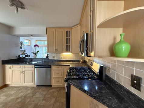 2015 North Evergreen Avenue Arlington Heights IL 60004