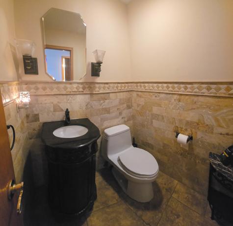 2015 North Evergreen Avenue Arlington Heights IL 60004