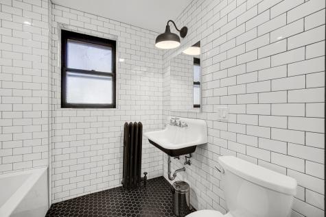 431 South East Avenue Oak Park IL 60302