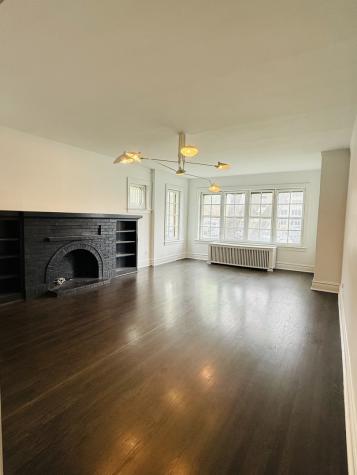 431 South East Avenue Oak Park IL 60302