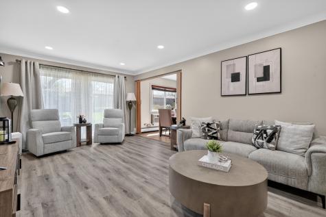 2638 North Windsor Drive Arlington Heights IL 60004