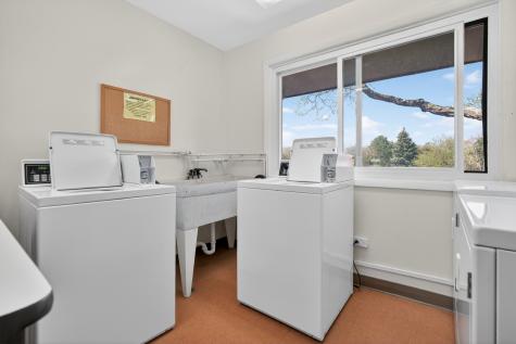 2638 North Windsor Drive Arlington Heights IL 60004