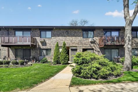 2638 North Windsor Drive Arlington Heights IL 60004