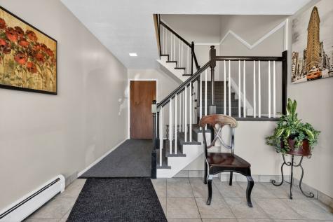2638 North Windsor Drive Arlington Heights IL 60004