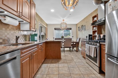 2638 North Windsor Drive Arlington Heights IL 60004