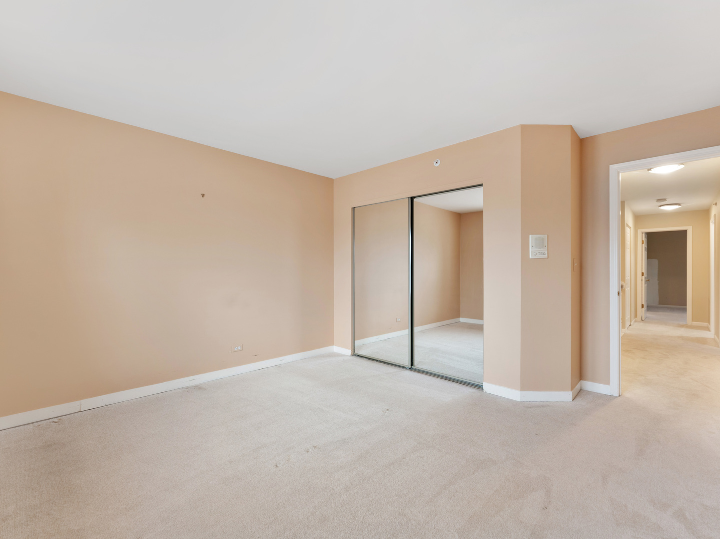 60 Tanglewood Drive Glen Ellyn IL 60137