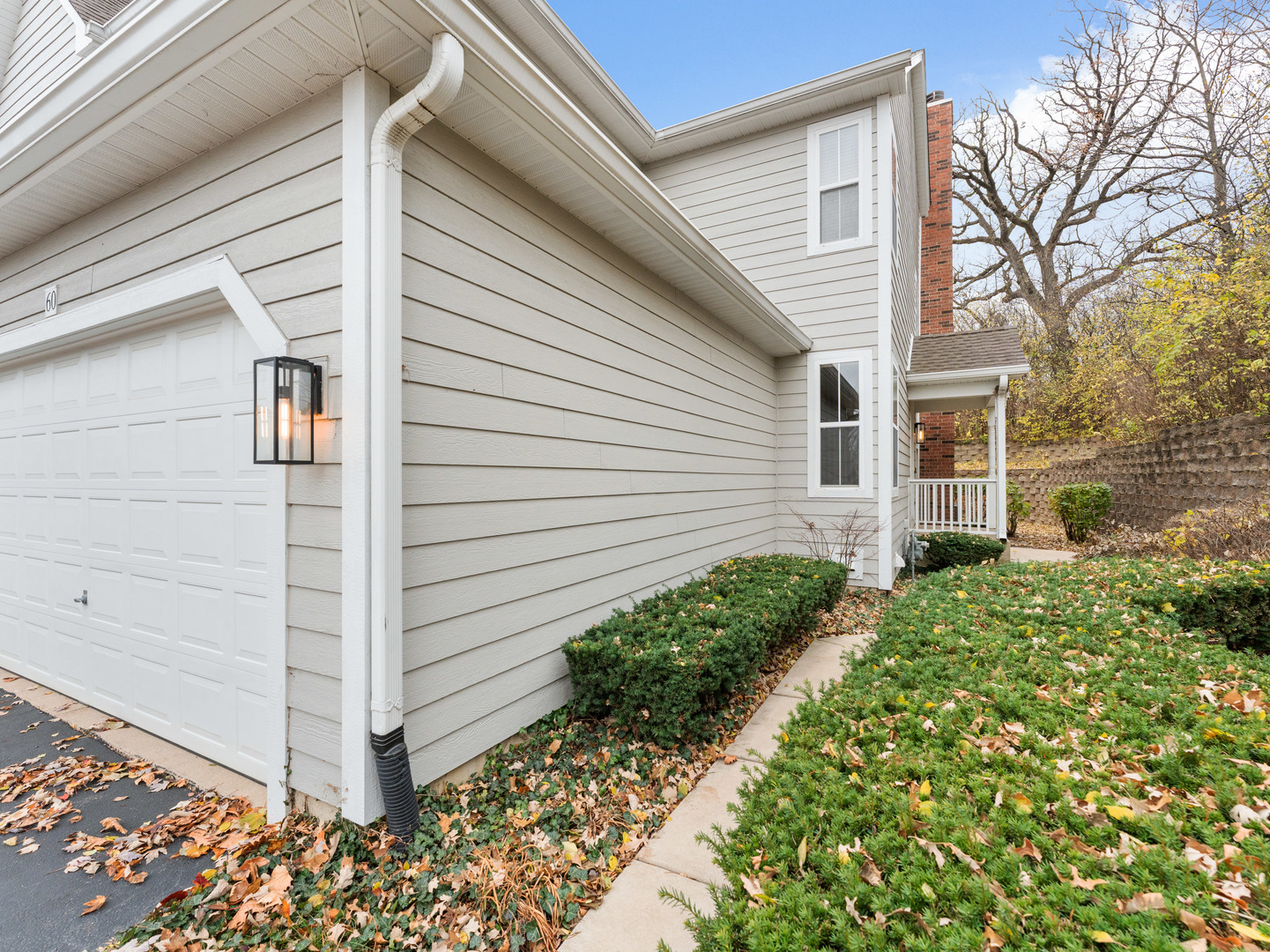 60 Tanglewood Drive Glen Ellyn IL 60137