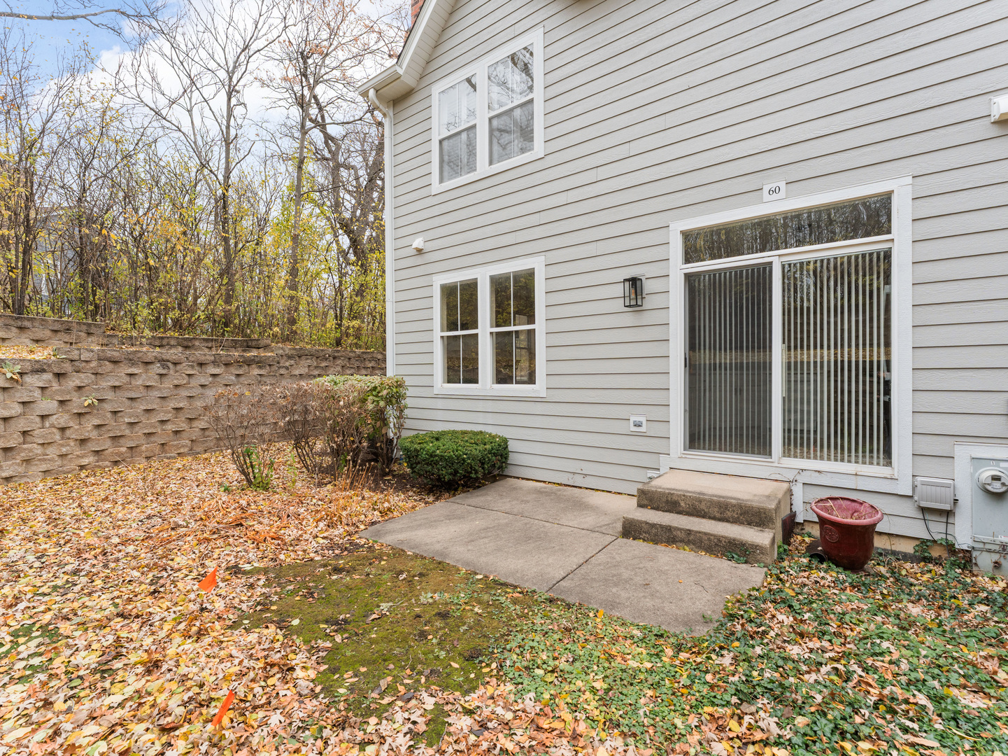 60 Tanglewood Drive Glen Ellyn IL 60137