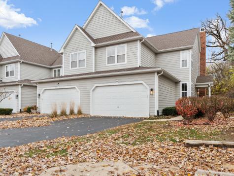 60 Tanglewood Drive Glen Ellyn IL 60137
