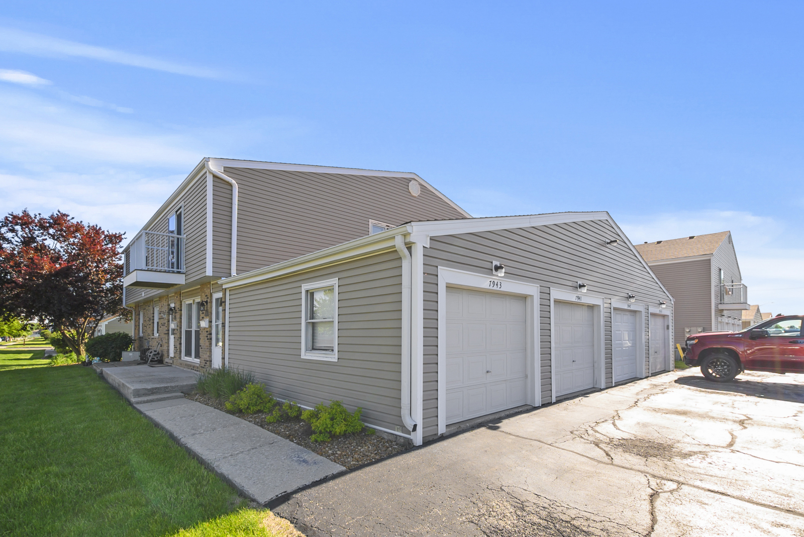 7941 163RD Place Tinley Park IL 60477