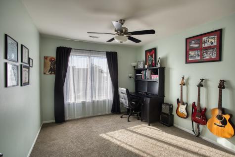 7070 Newport Drive Woodridge IL 60517