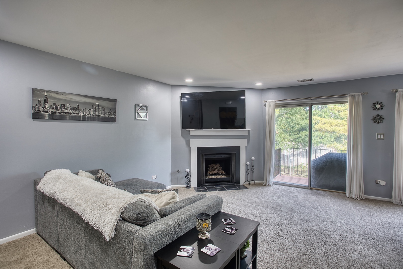 7070 Newport Drive Woodridge IL 60517