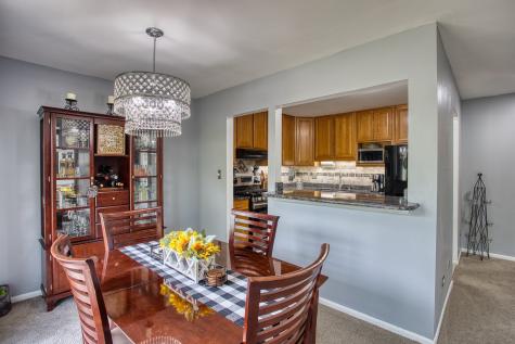 7070 Newport Drive Woodridge IL 60517