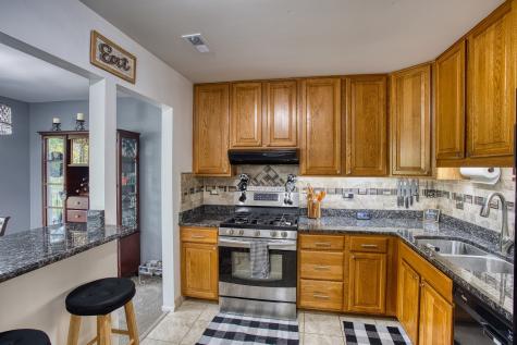 7070 Newport Drive Woodridge IL 60517