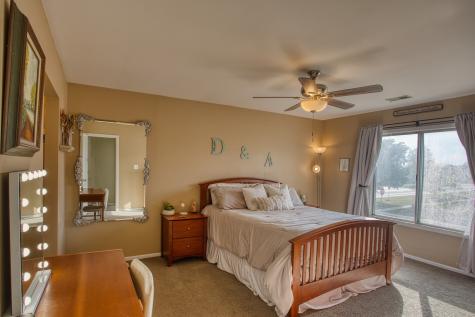 7070 Newport Drive Woodridge IL 60517