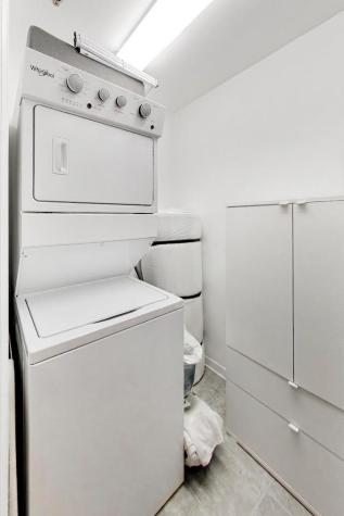 77 South Evergreen Avenue Arlington Heights IL 60005