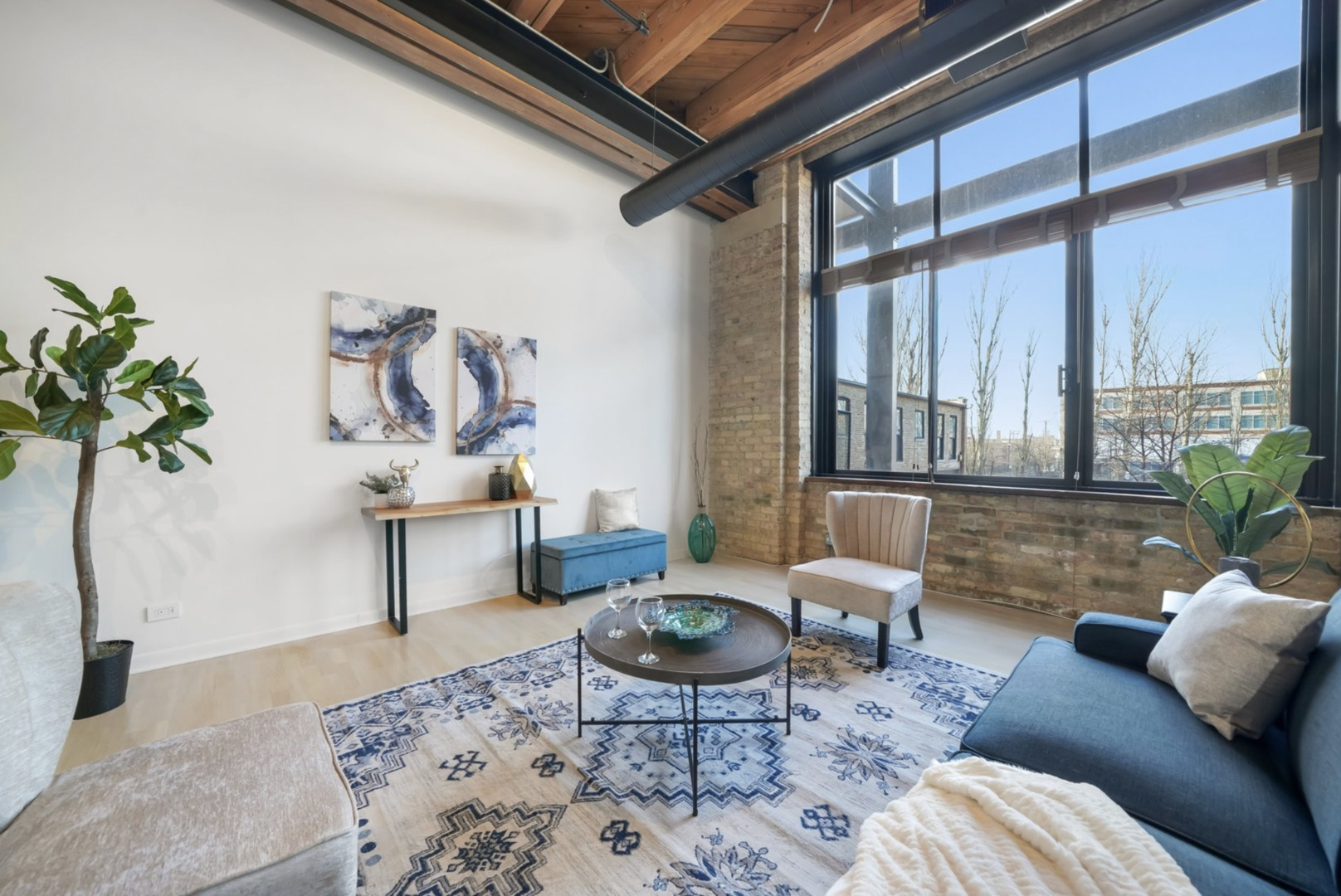 1872 North Clybourn Avenue Chicago IL 60614