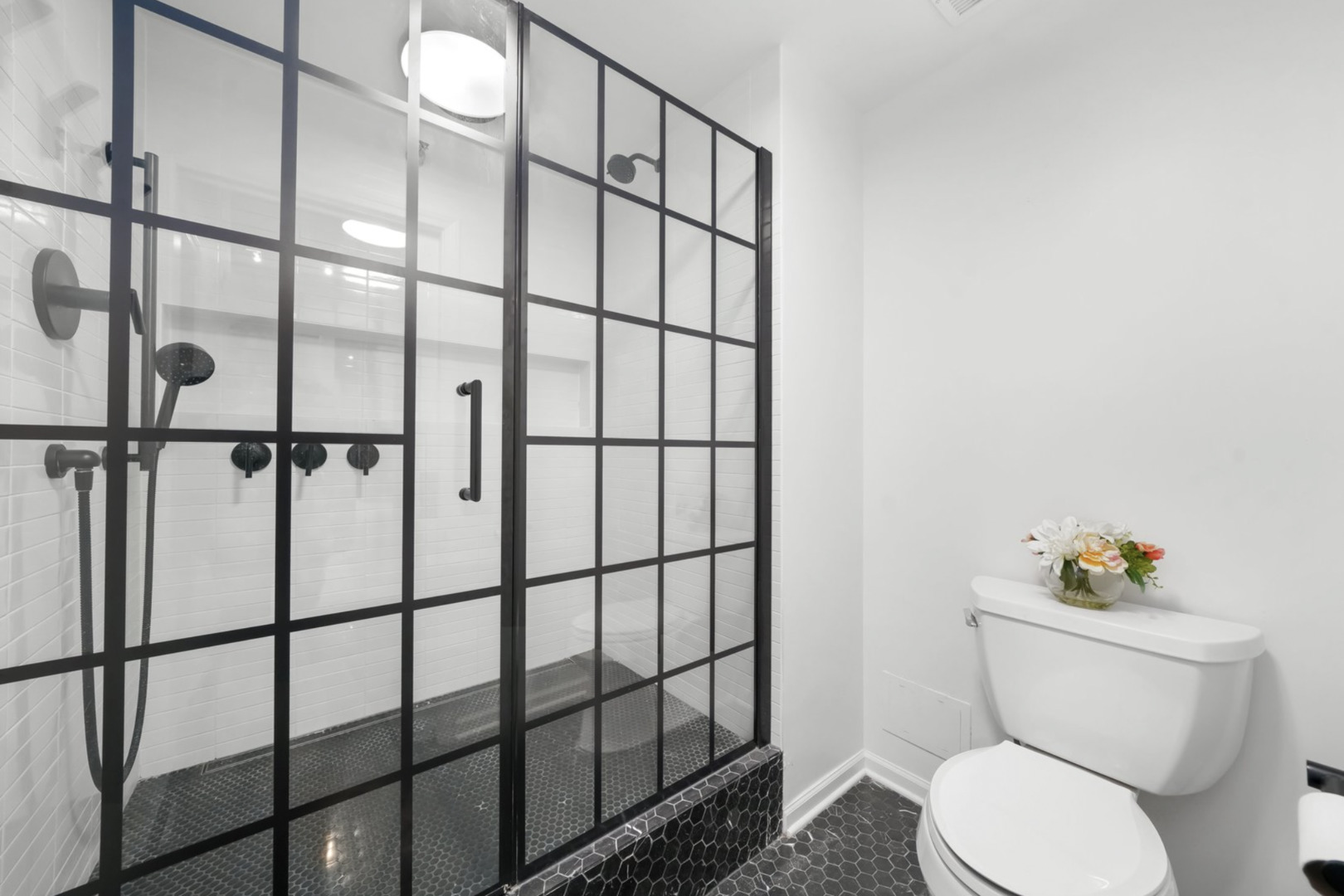 1872 North Clybourn Avenue Chicago IL 60614