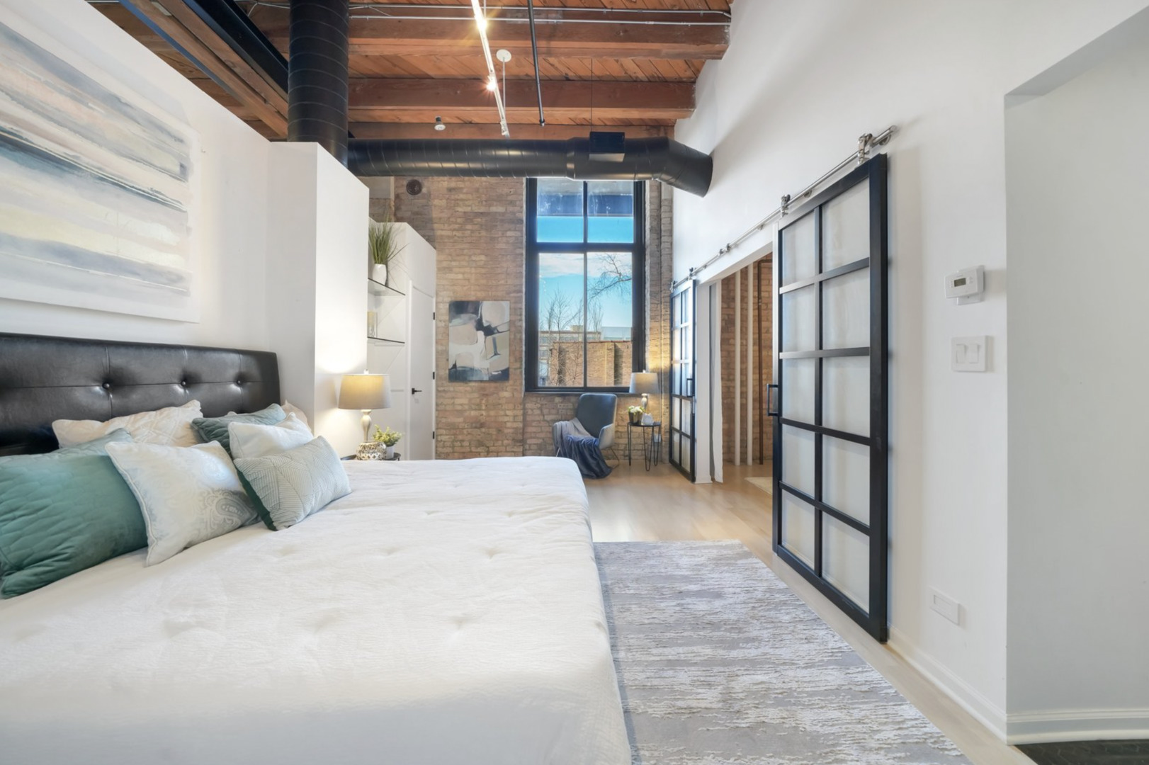 1872 North Clybourn Avenue Chicago IL 60614