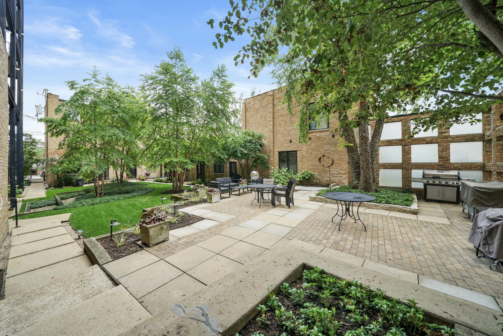 1872 North Clybourn Avenue Chicago IL 60614