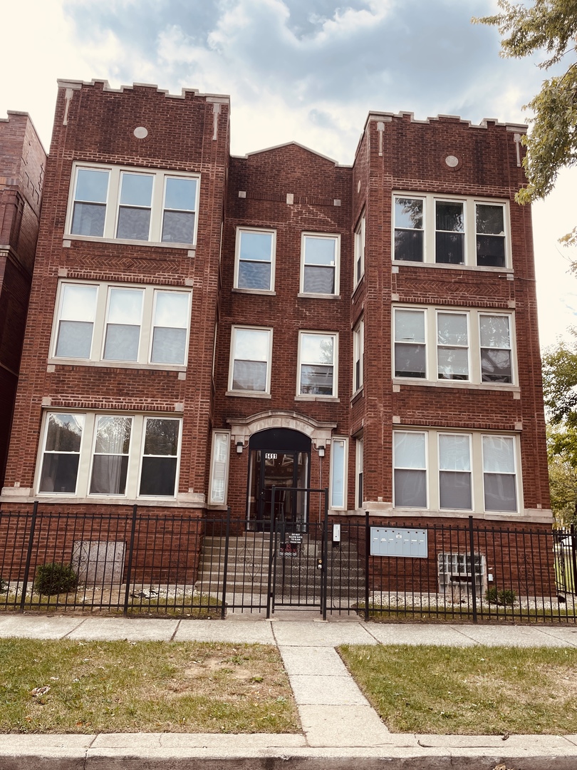 1411 East 67th Place Chicago IL 60637