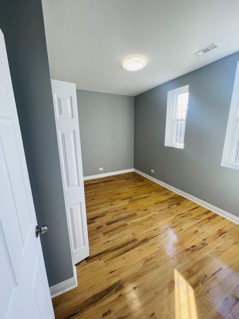 1411 East 67th Place Chicago IL 60637