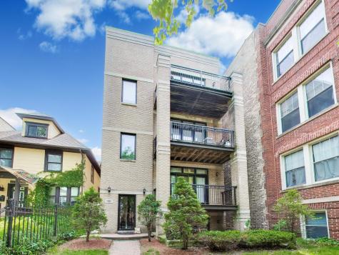 1625 West Estes Avenue Chicago IL 60626