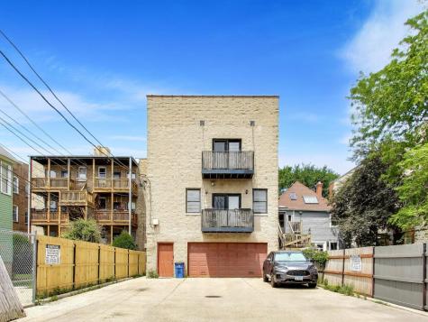 1625 West Estes Avenue Chicago IL 60626