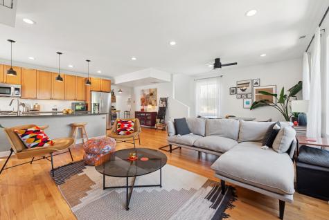 2458 North Linden Place Chicago IL 60647
