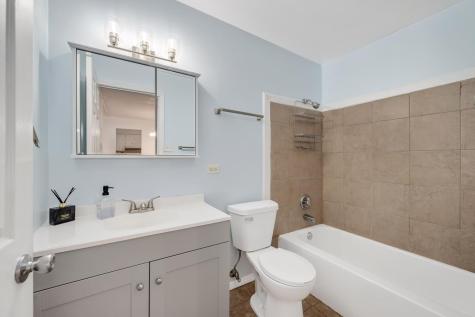 659 East Fullerton Avenue Glendale Heights IL 60139