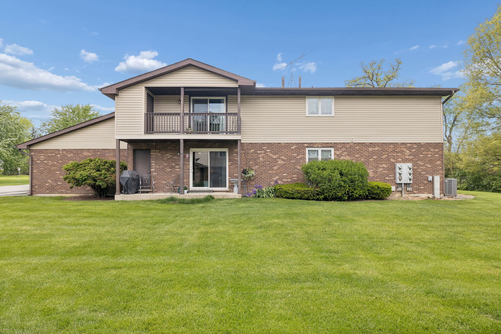 417 Manor Court New Lenox IL 60451