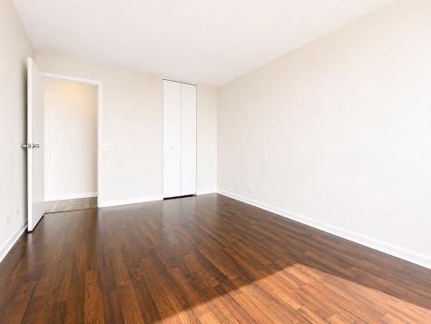 4343 North Clarendon Avenue Chicago IL 60613