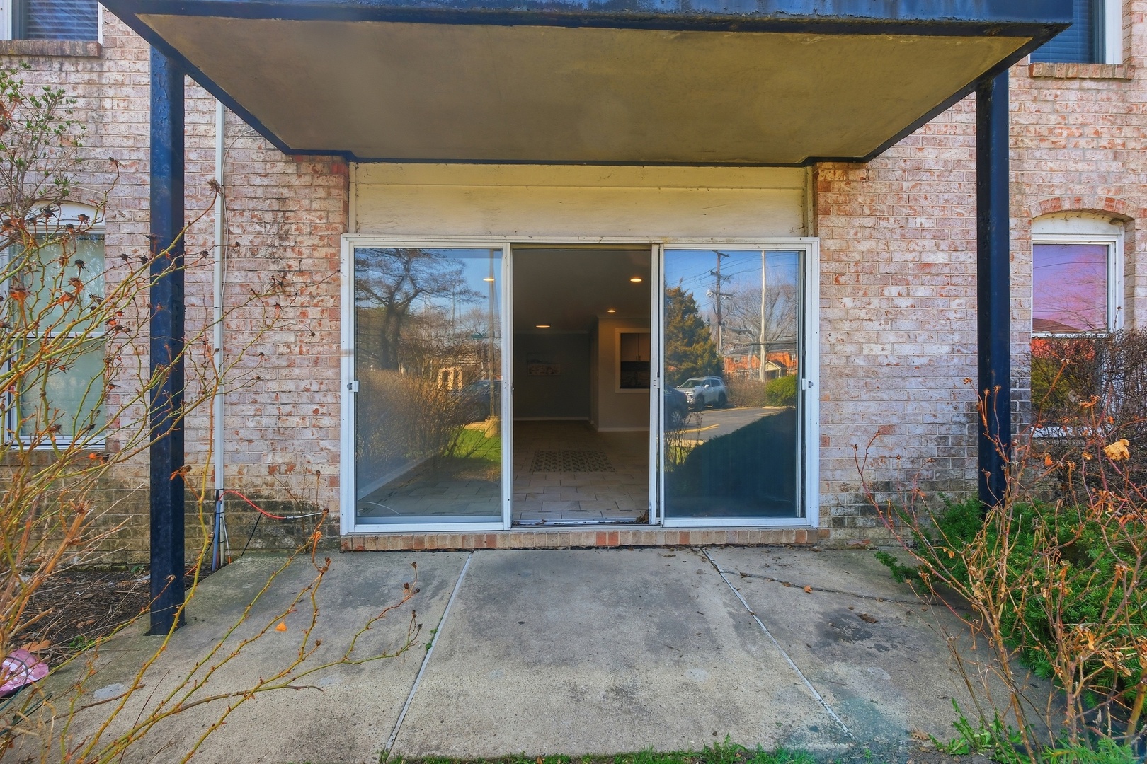 5001 Carriage Way Drive Rolling Meadows IL 60008