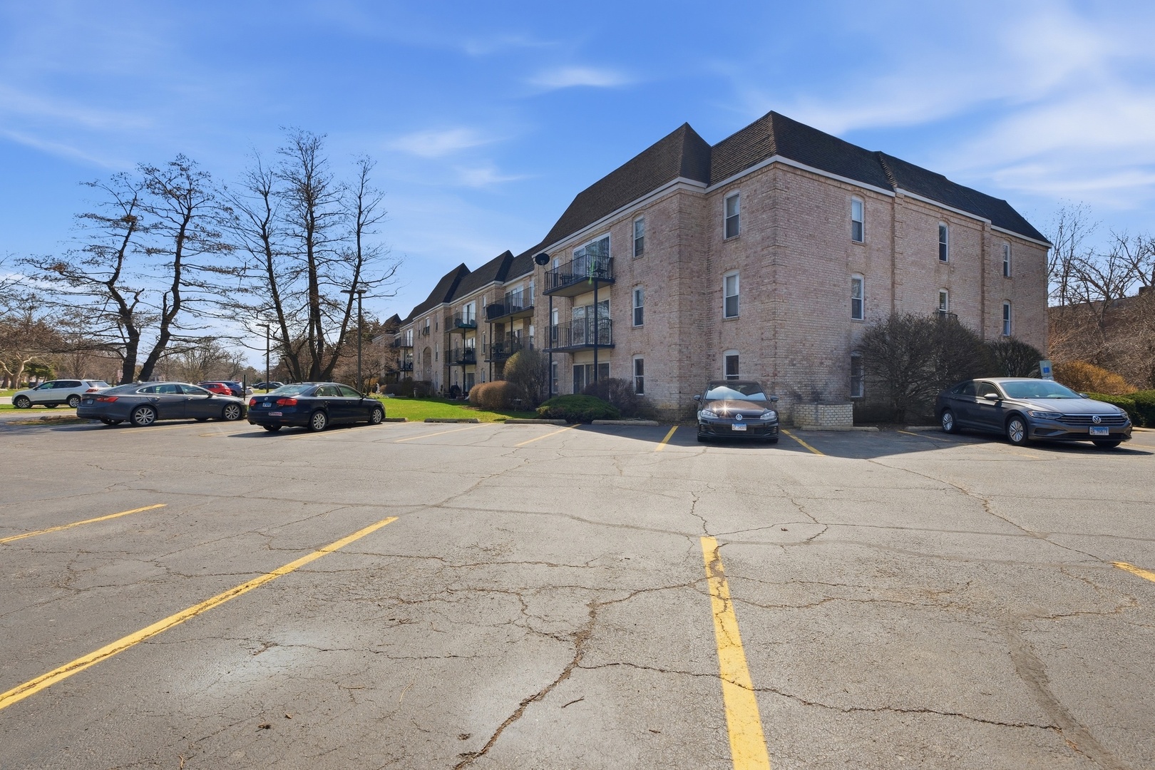 5001 Carriage Way Drive Rolling Meadows IL 60008