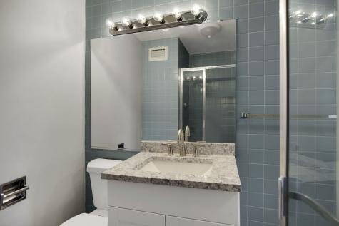 601 East 32nd Street Chicago IL 60616