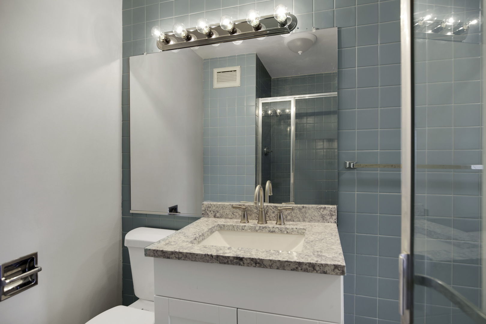 601 East 32nd Street Chicago IL 60616