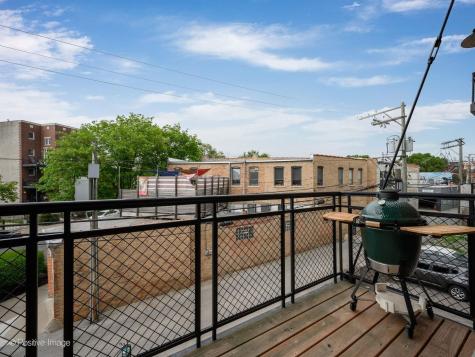 2089 West Wabansia Avenue Chicago IL 60647
